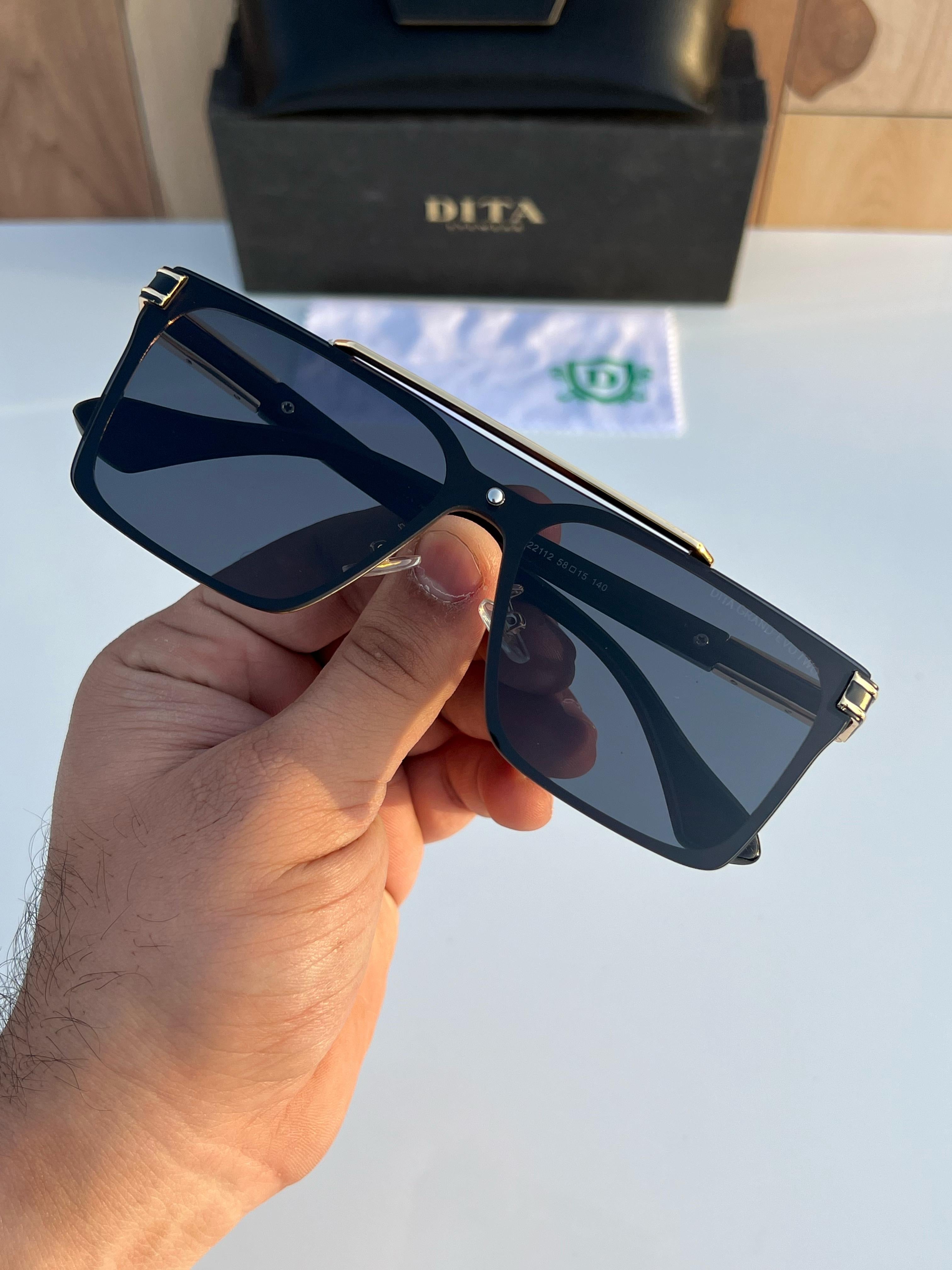 Di_ta 22112 black sunglass