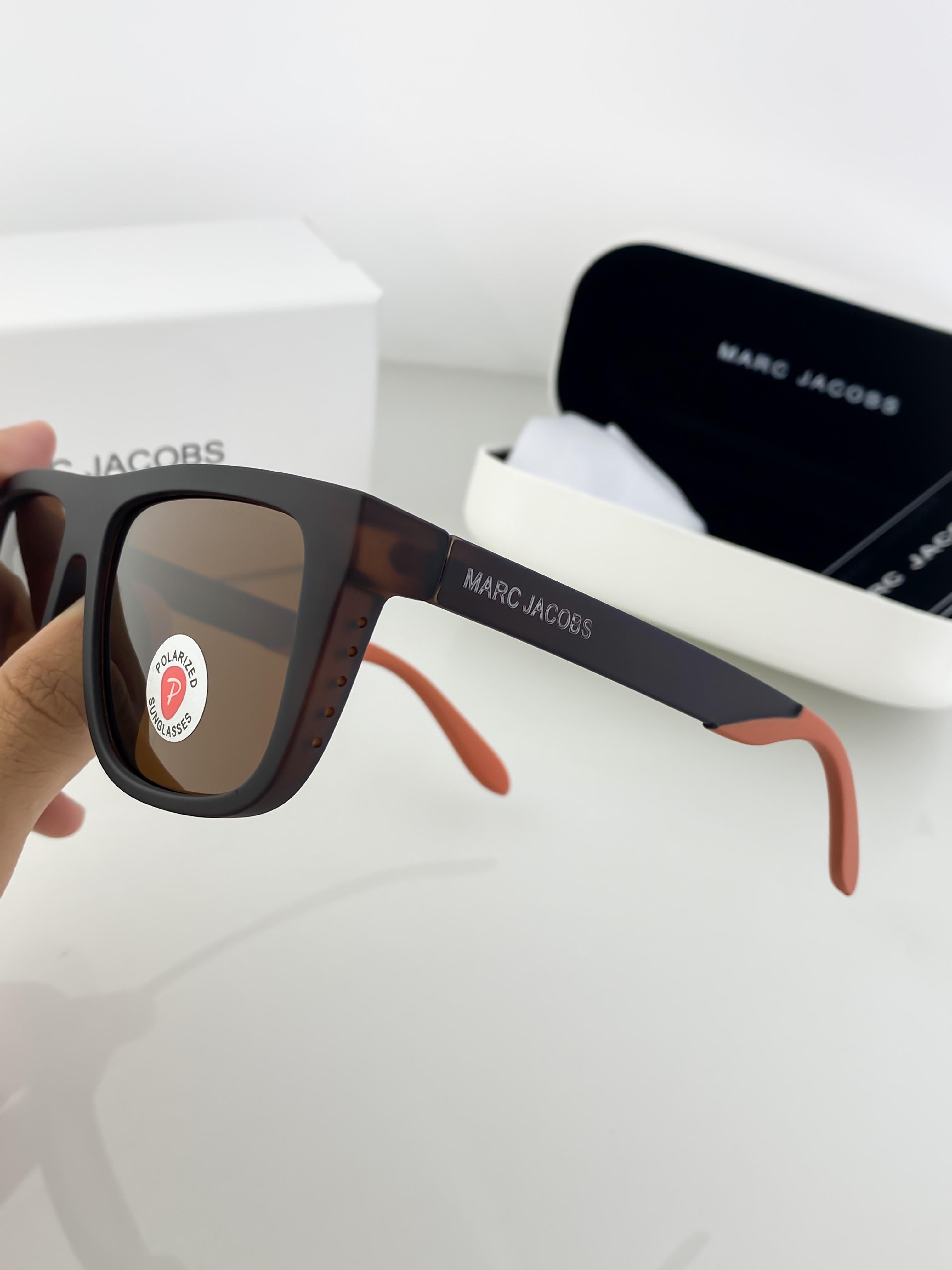 MA_R_C JA_CO_BS BROWN 2104 B