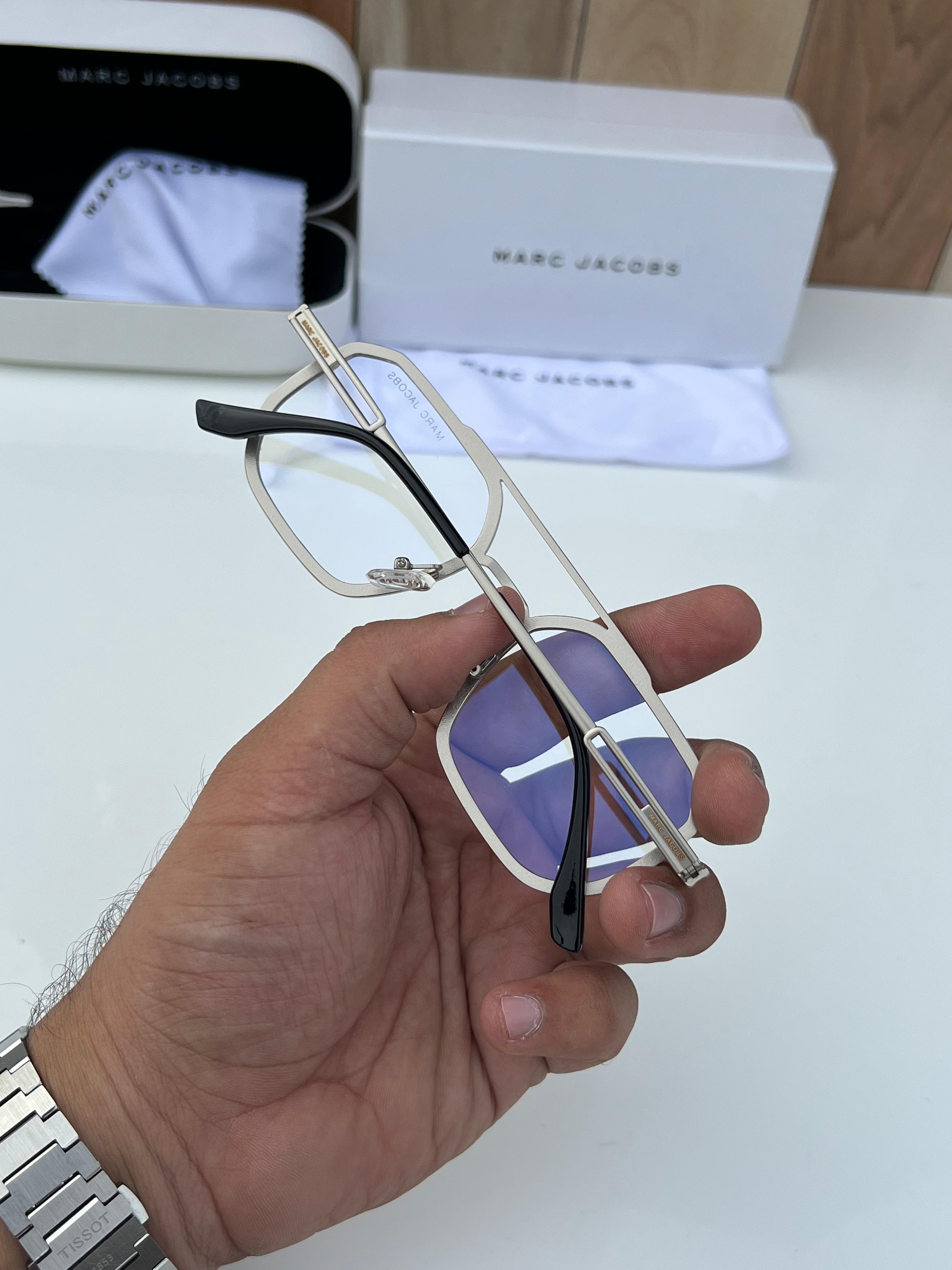 Mar  98278 silver plano A