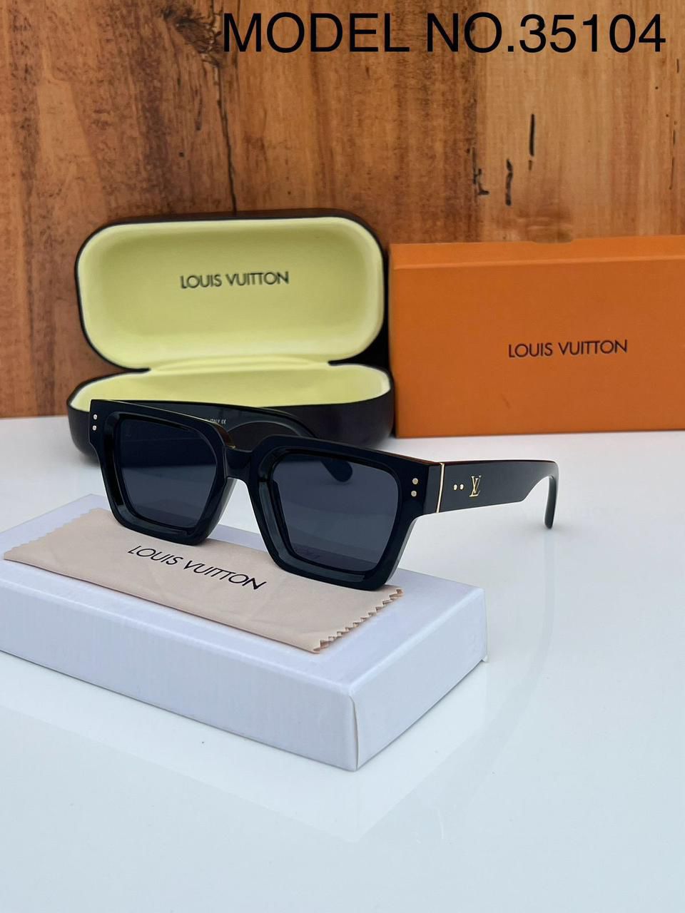 Louis Vuitton 35104