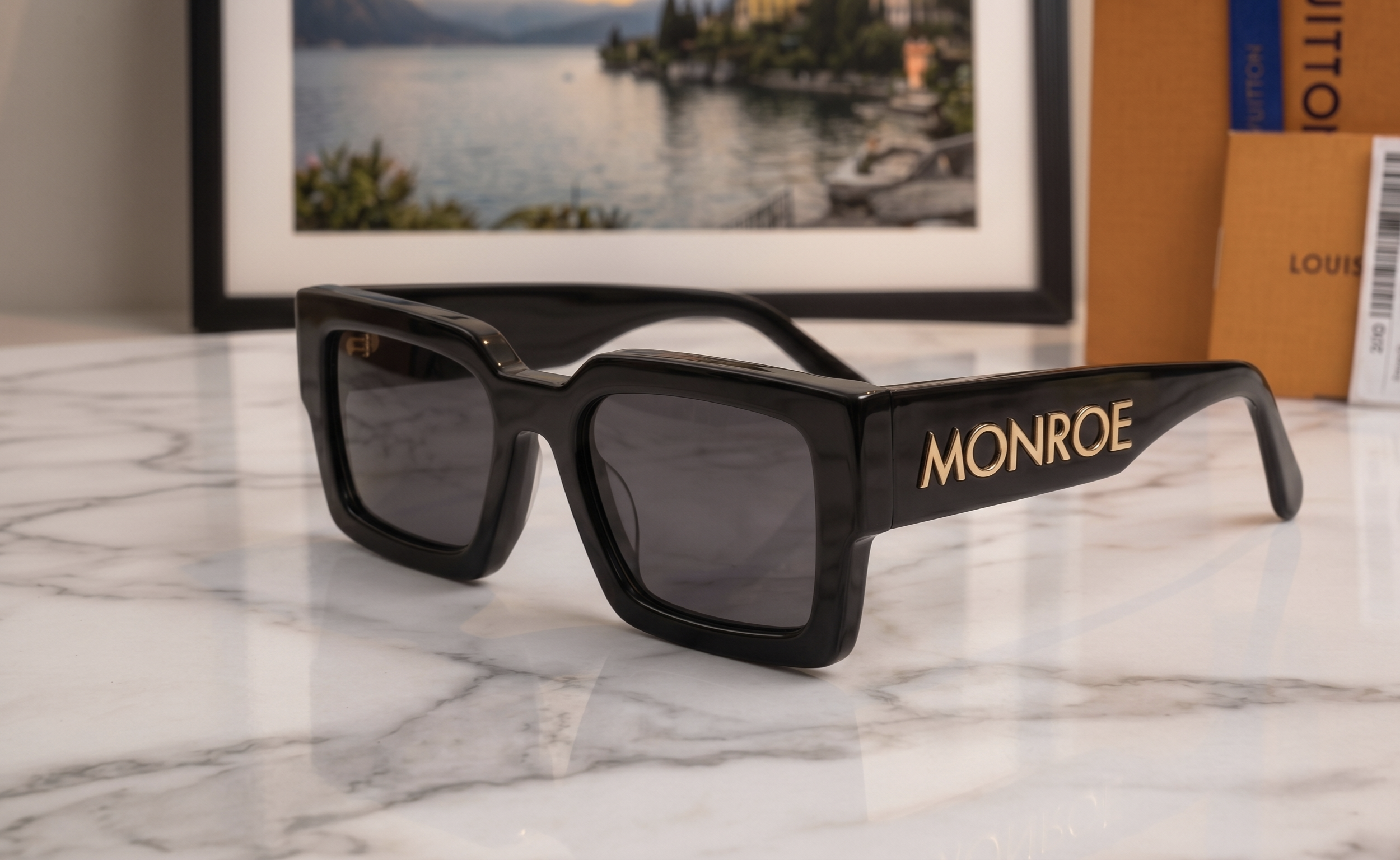 Monroe Full Black