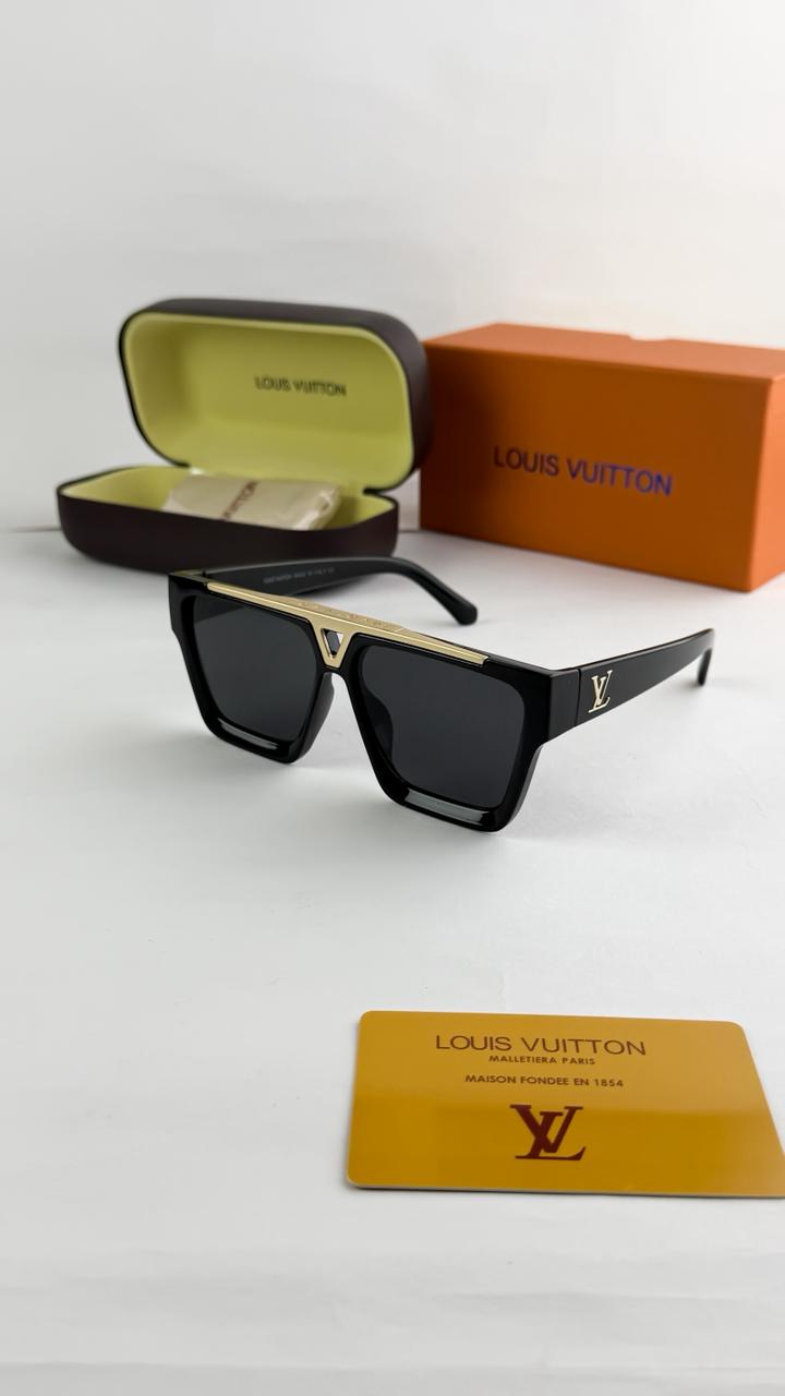 Louis vuitton 1502 black gold